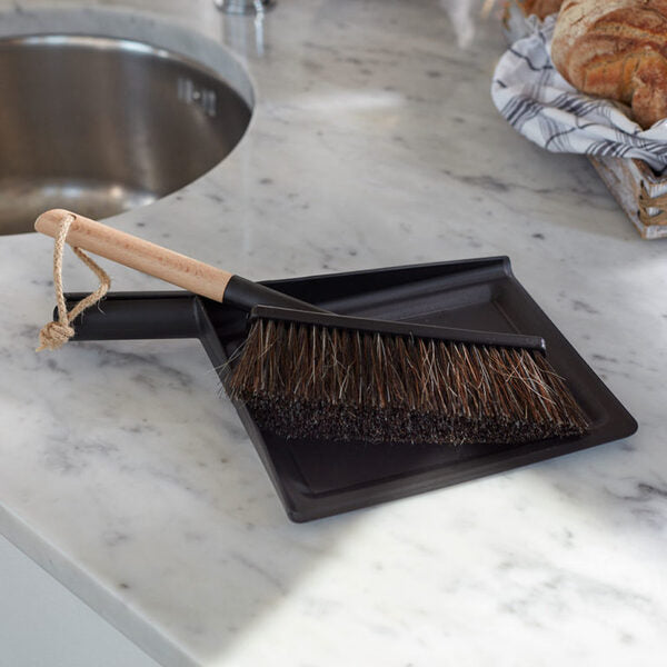 Horsehair broom + dustpan set