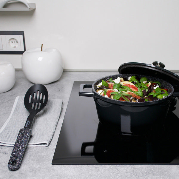 Kitchen accessories - 9 pieces